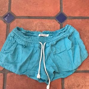 ROXY LINEN SHORTS IN TEAL